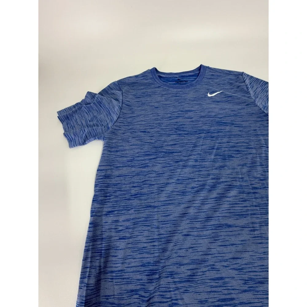 Nike Men's Dri-FIT Blue T-Shirt Size M Legend Veneer Training FQ3808-411‎ New